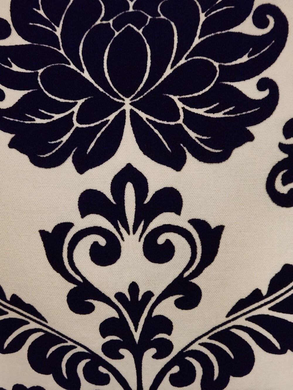 1 Piece Accent Pillow- Black & White - Picture 3 of 7